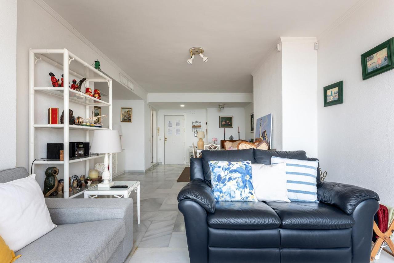 Malagasuite Torremolinos Seaside Penthouse エクステリア 写真