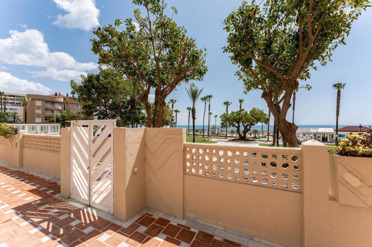 Malagasuite Torremolinos Seaside Penthouse エクステリア 写真